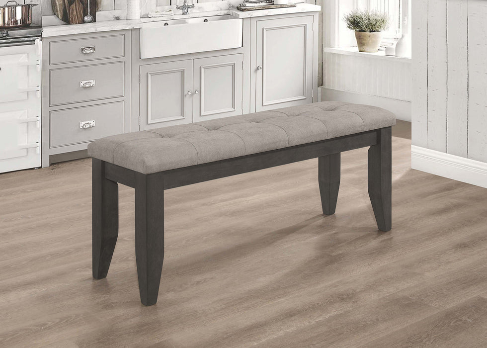 Dalila Benches