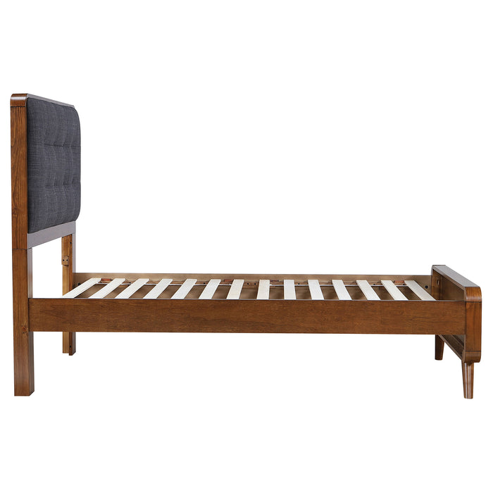 Robyn Beds