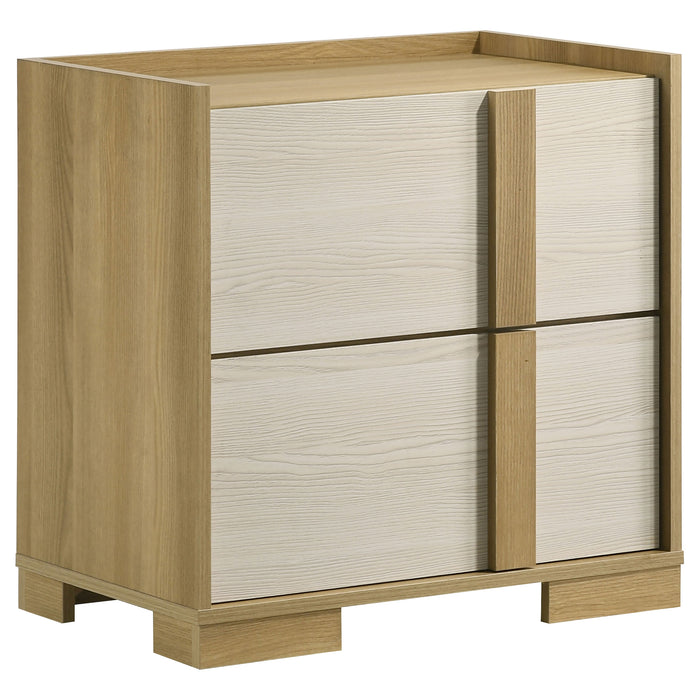 Hyland 4 & 5 Piece Bedroom Set E.King & Queen