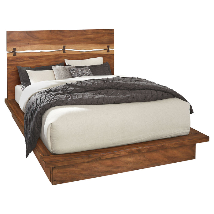 Winslow Queen & E.King Bed