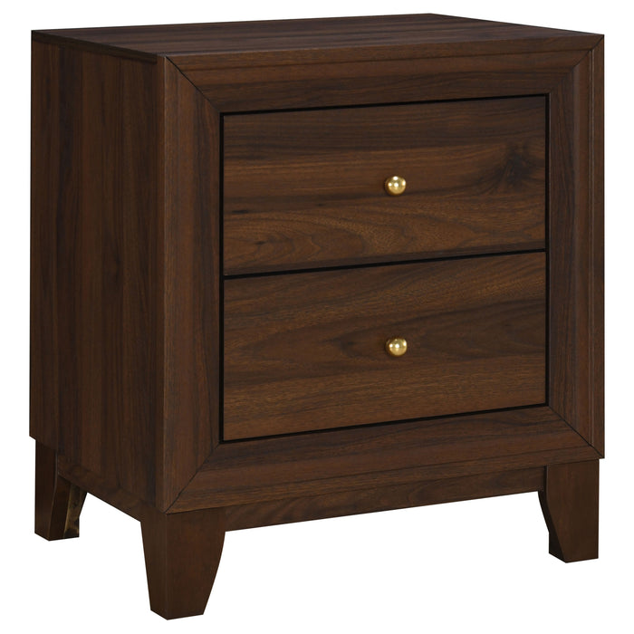 Welsley 4 & 5 PieceBedroom Set
