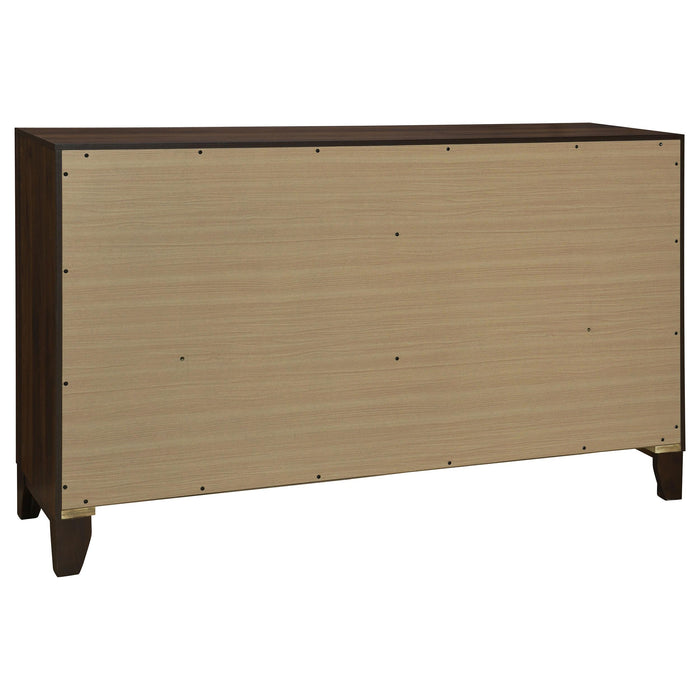 Welsley California King Bedroom Set Walnut