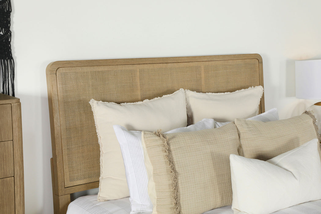 Arini Beds