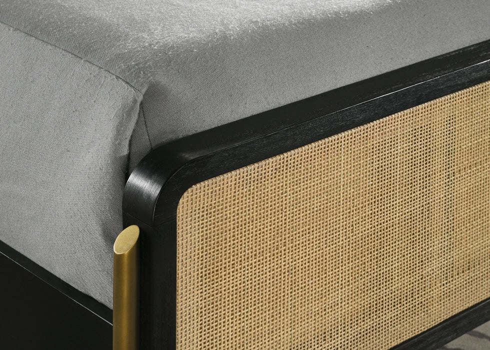 Arini Beds