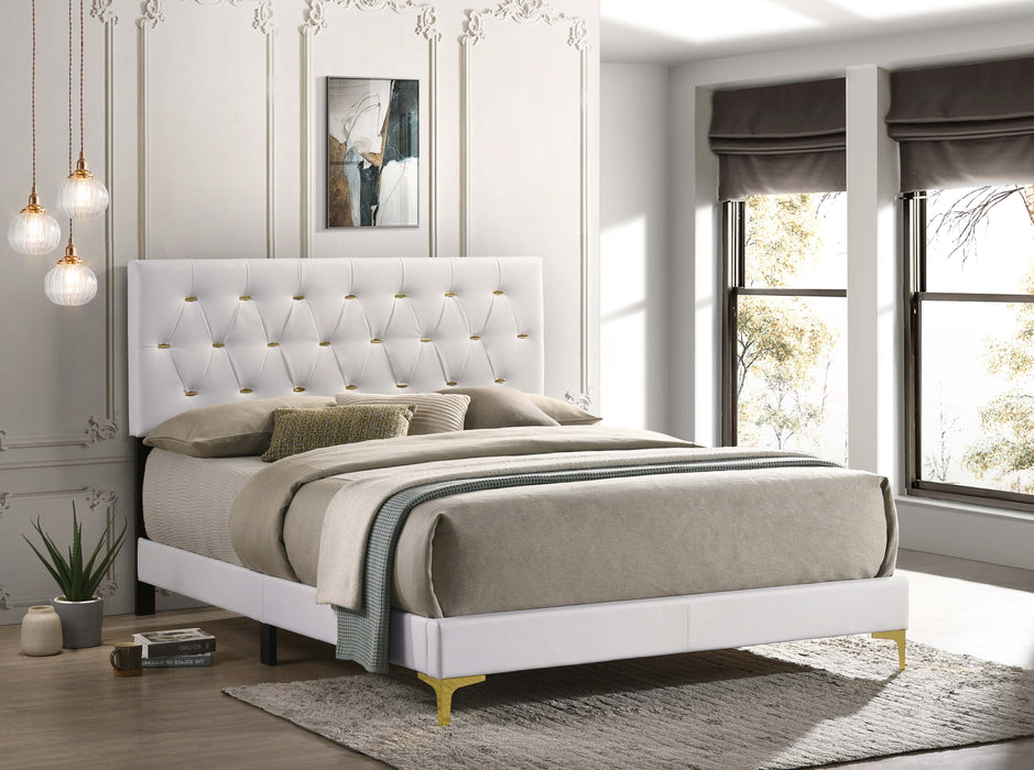 Kendall Queen Beds
