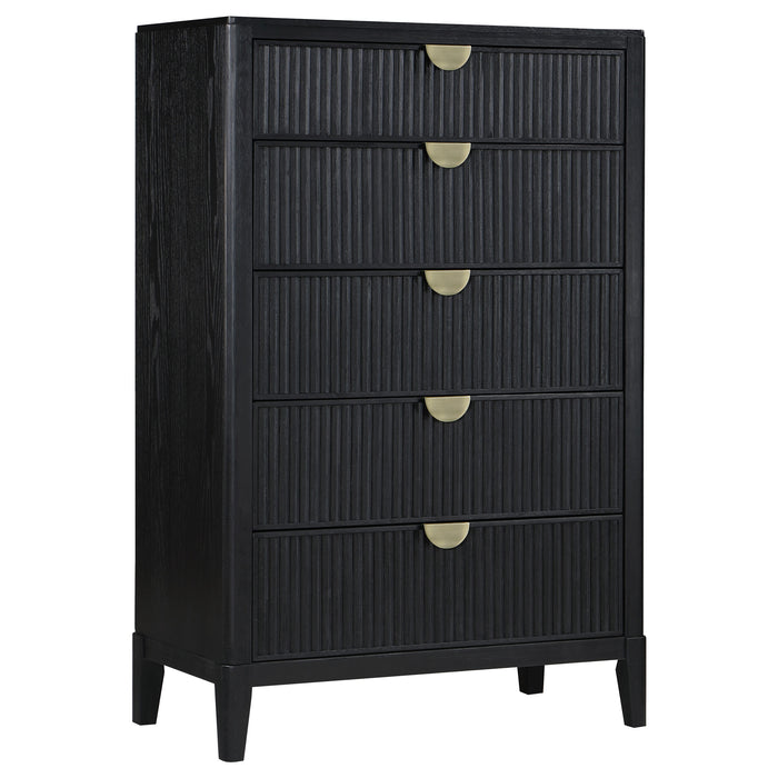 Brookmead Chest