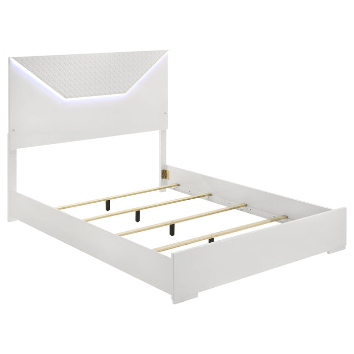 Ives 4 & 5 Piece Bedroom Set E.king & Queen White & Grey
