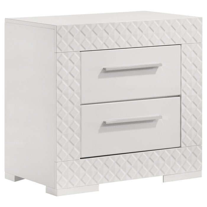 Ives 4 & 5 Piece Bedroom Set E.king & Queen White & Grey