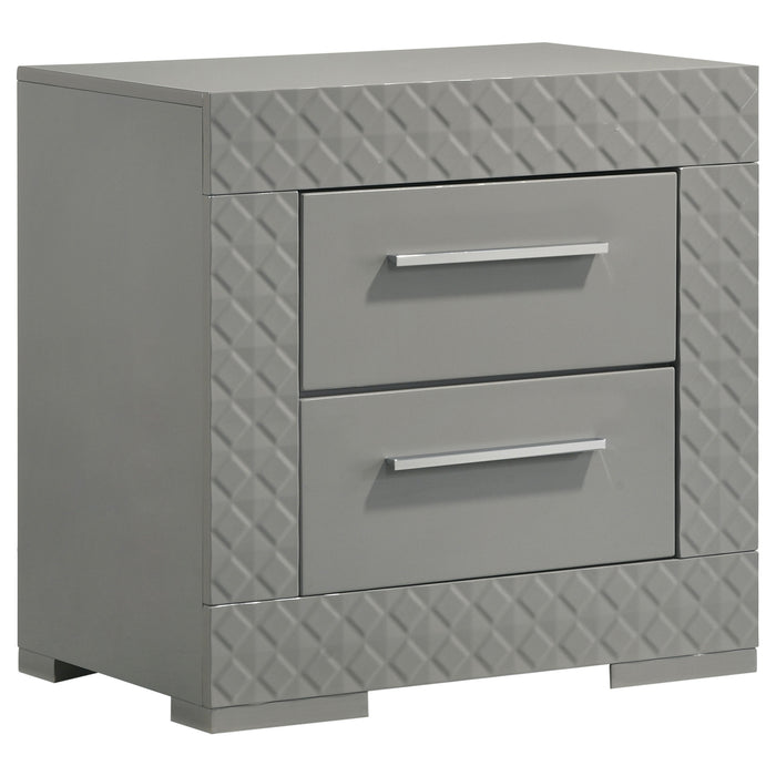 Ives 4 & 5 Piece Bedroom Set E.king & Queen White & Grey