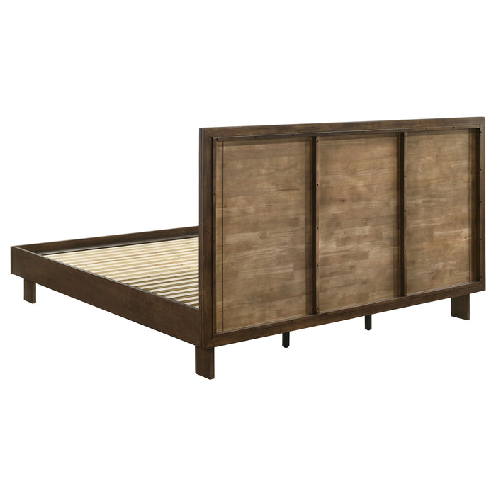 Glenwood 4 & 5 Piece Bedroom Set Eastren king & Queen