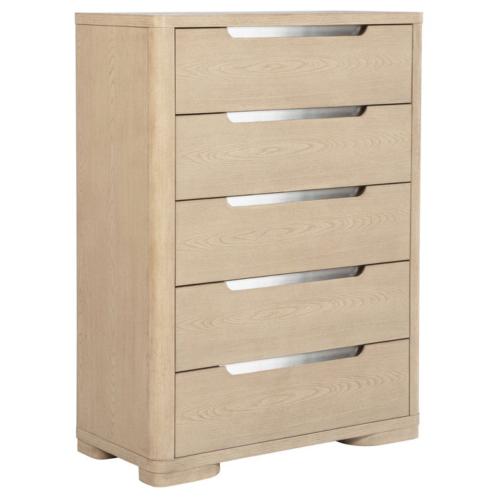 Ladera Chests