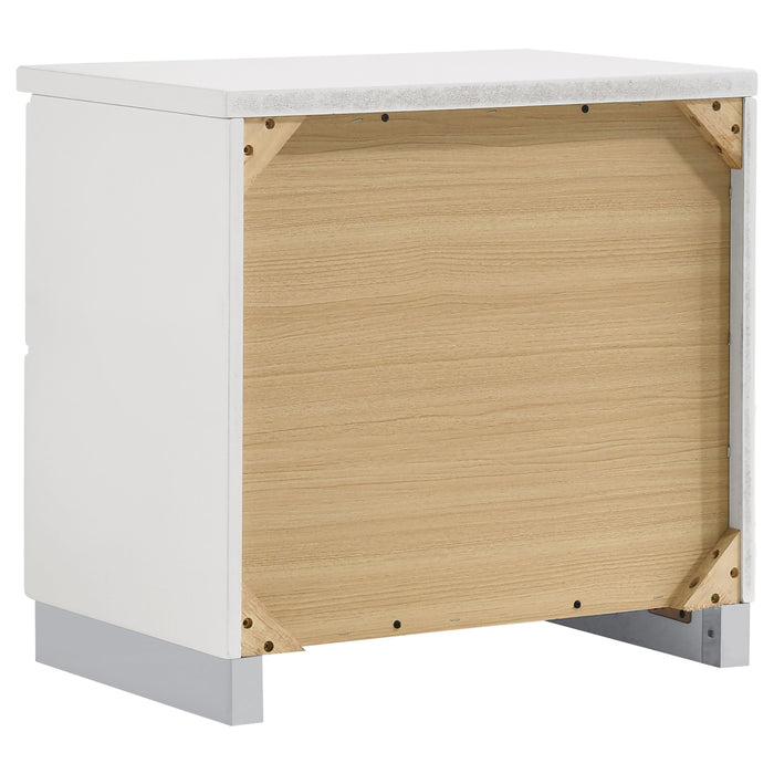 Jeremaine 5 Pc Bedroom Sets White