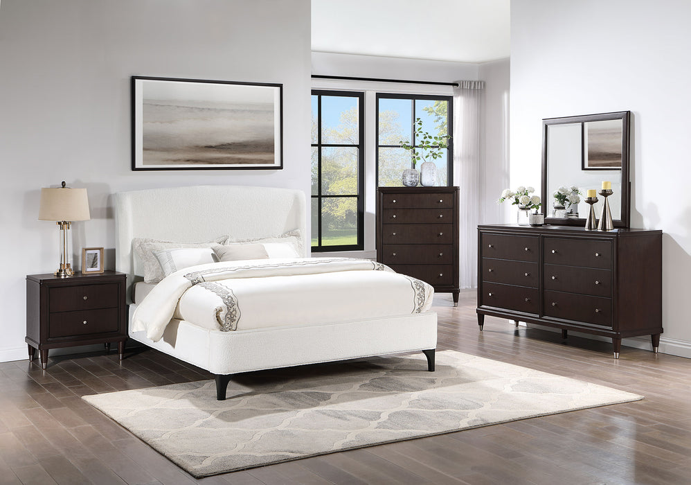 Mosby Queen Beds