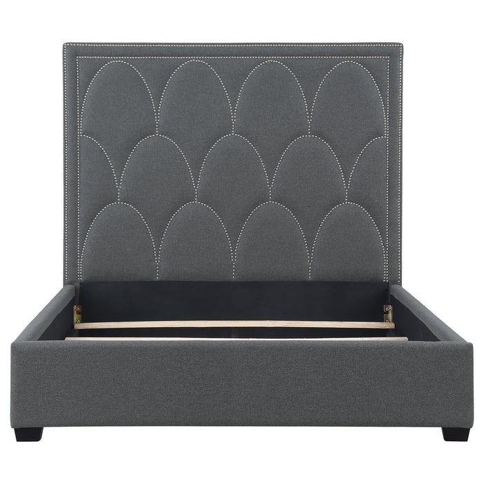 Bowfield Queen Beds
