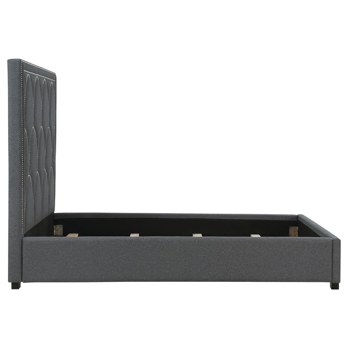 Bowfield Queen Beds