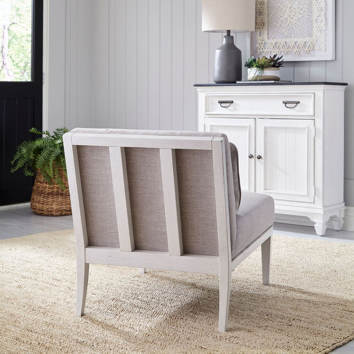 Liberty Furniture Allyson Park Upholstered Accent Chair in White