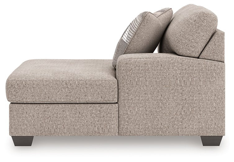 Newellen Super Chaise