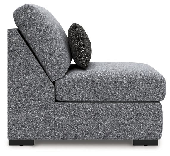 Bealton Sectional with Chaise