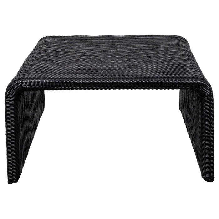 Cahya Sets Black
