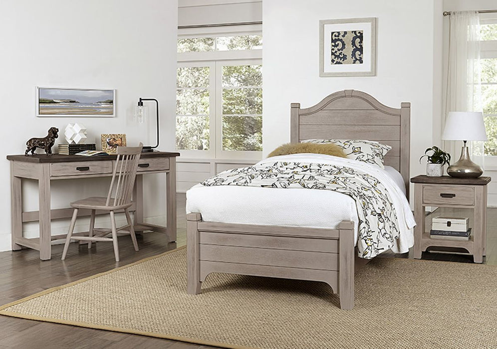 Vaughan-Bassett Bungalow Full Arched Bed in Dover