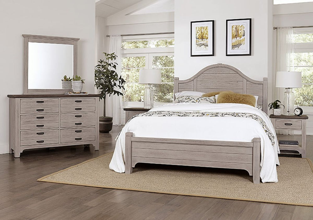 Vaughan-Bassett Bungalow 9 Drawer Master Dresser in Dover