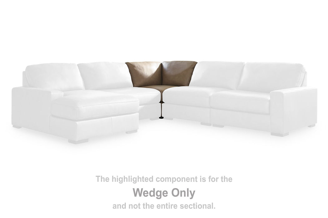 Veronella Sectional with Chaise