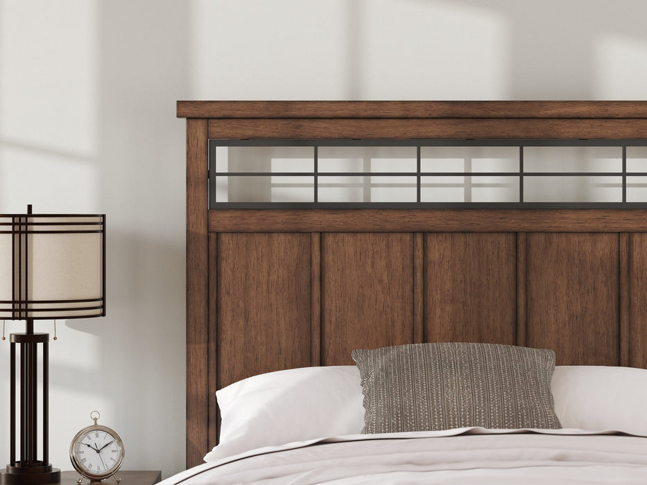 Taffenbrook Panel Storage Bed