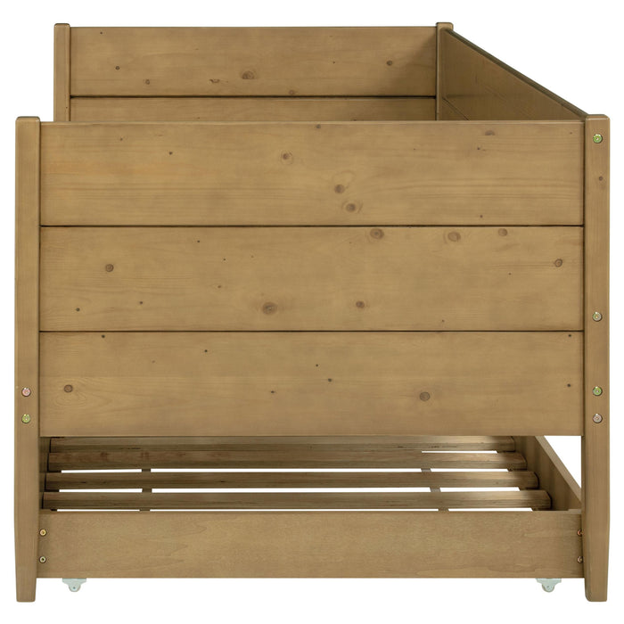 Calinda Daybeds