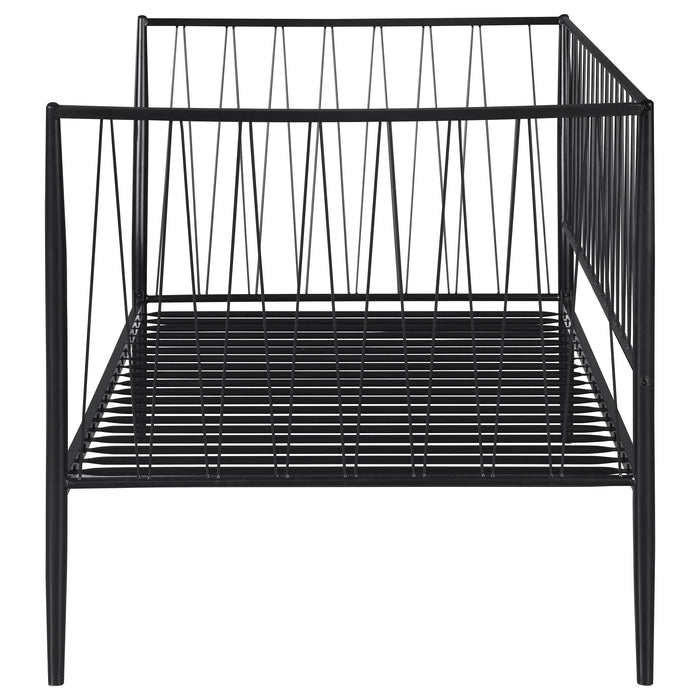 Richland Daybeds