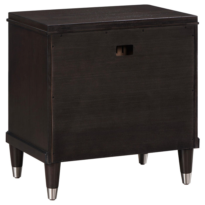Emberlyn 5 Pc Bedroom Set