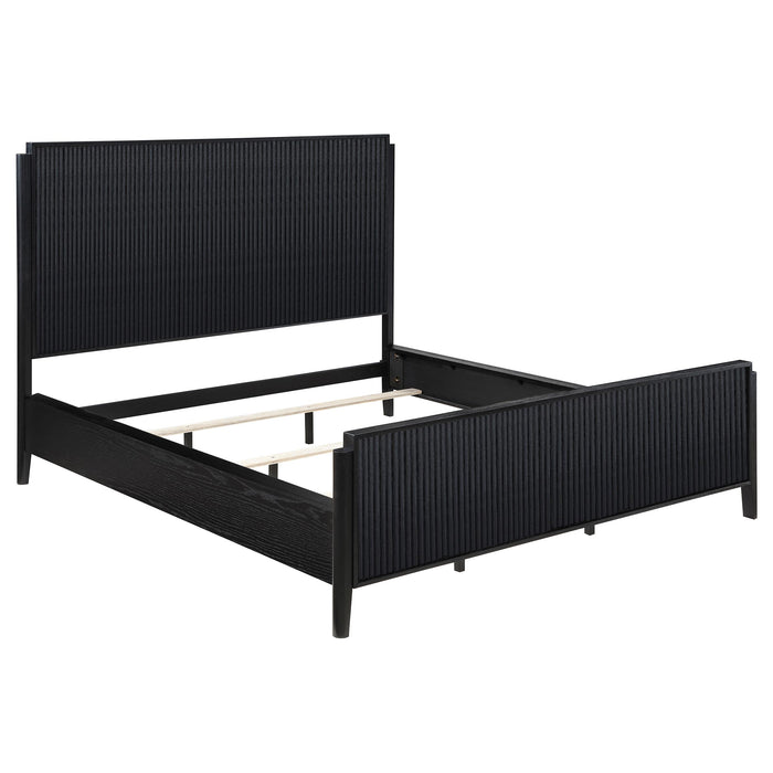 Brookmead California King, Eastren King, & Queen Bed image