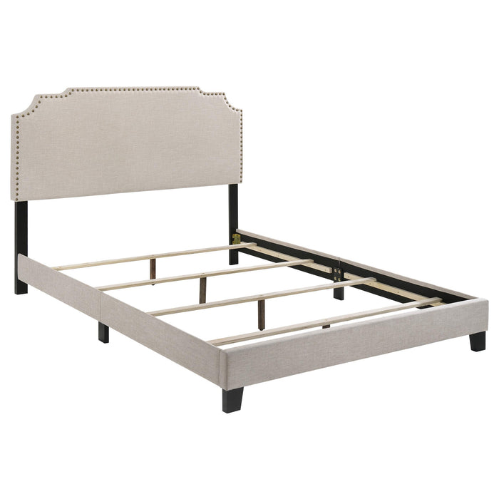 Tamarac Upholstered Nailhead Full, Eastern King & Queen Bed Beige & Grey image